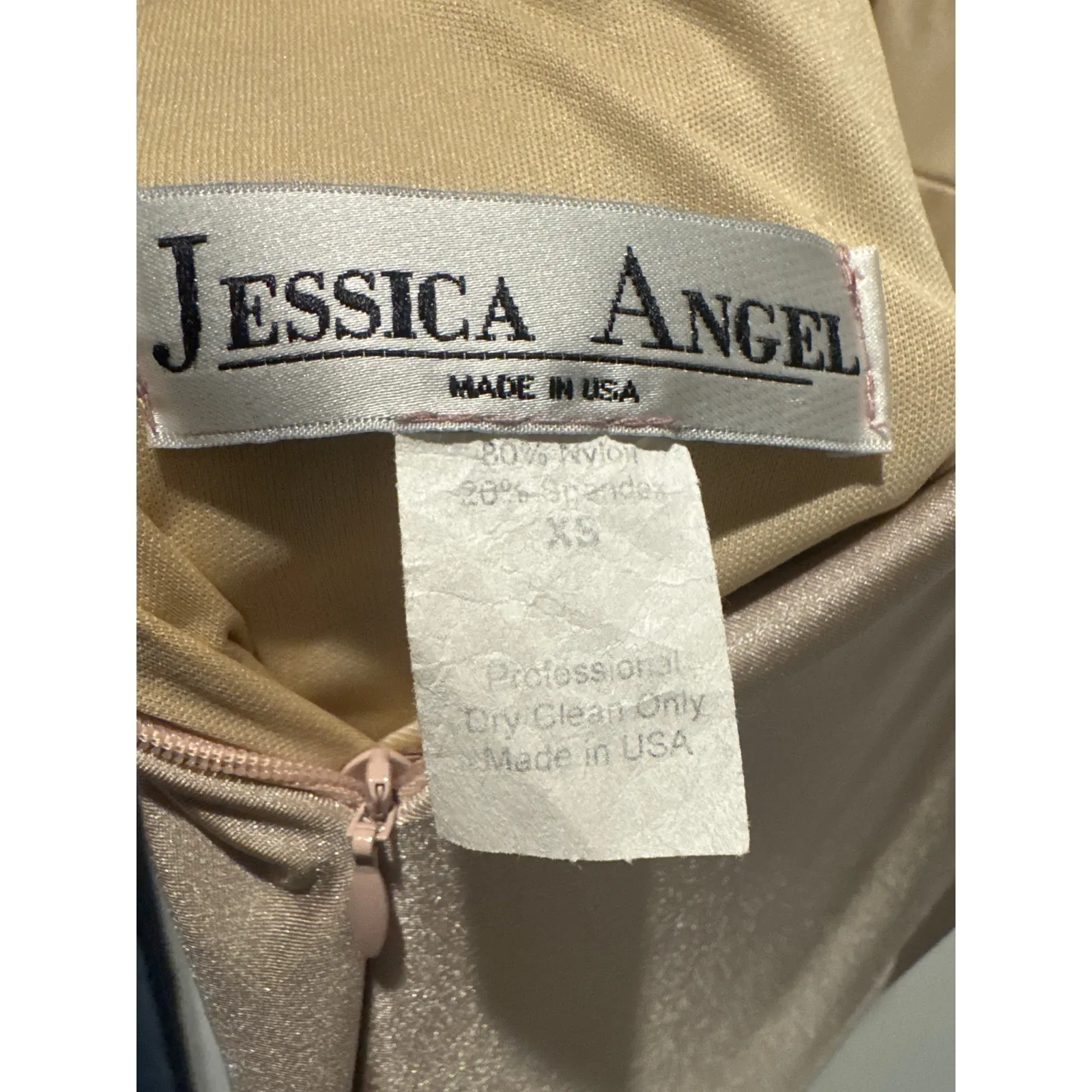 2010s Jessica Angel Champagne Satin Mermaid Gown with pooled train Size XS - Image 15