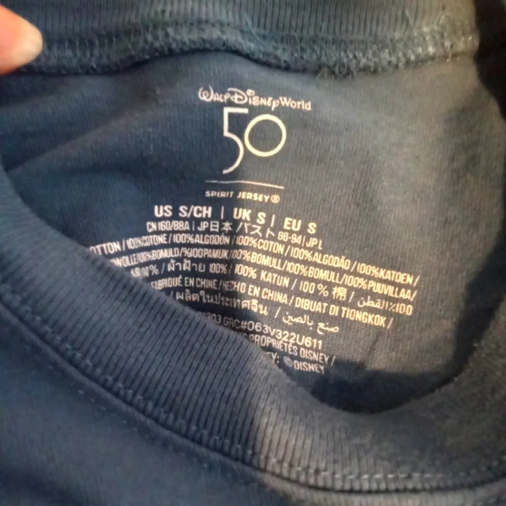 Disney world spirit Jersey 50th anniversary long sleeve unisex size small - Image 4