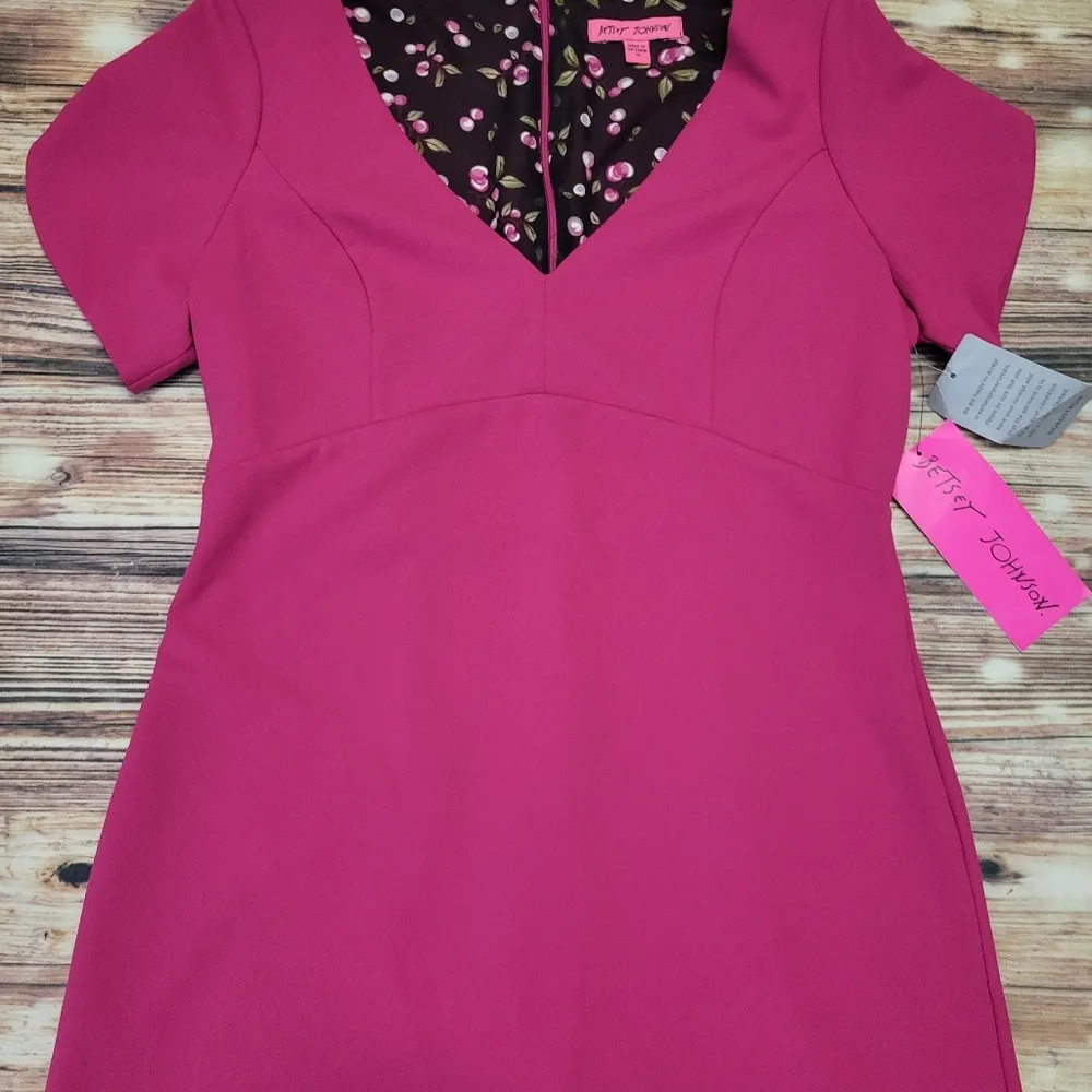 Betsey Johnson Short Sleeve Stretch Crepe Dress with Cherry Lining Pink … - Image 6