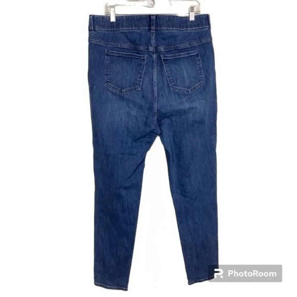 ✨Riviera High Rise Skinny Jeans 31 Inch
Classic Blue✨ - Image 7