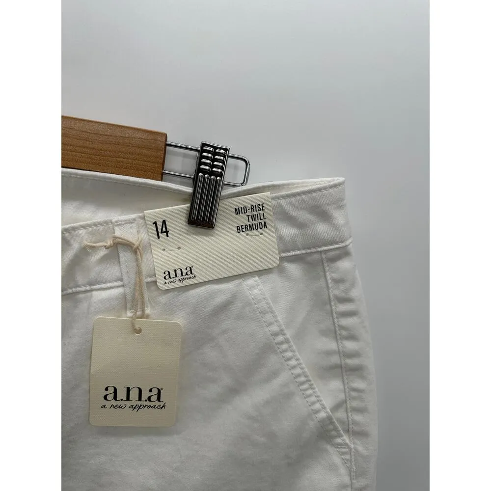 ANA shorts Women 14 White Mid Rise Twill Bermuda 9" Inseam Cotton Blend NWT - Image 3
