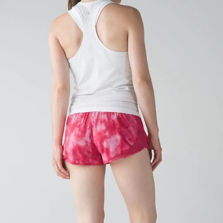 Lululemon Beat The Heat Shorts Tidal Trip Boom Juice Pink Size 10 | 2016 Retired - Image 5