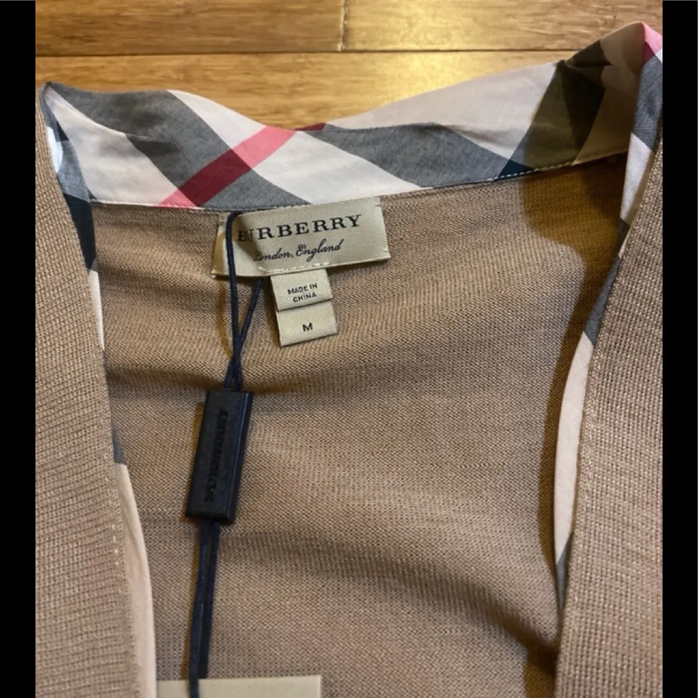 Burberry wool Cardigan With Decorative Inserts size M - Image 3