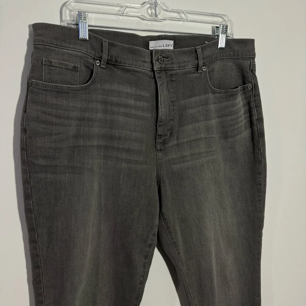 LOFT The Skinny Gray Jeans Size‎ 33/16 Petite - Image 2