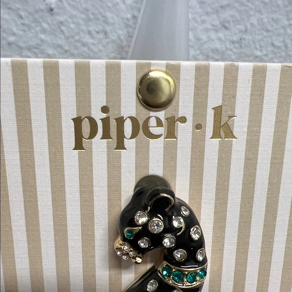 Piper K | Panther Brooch Black - Image 2