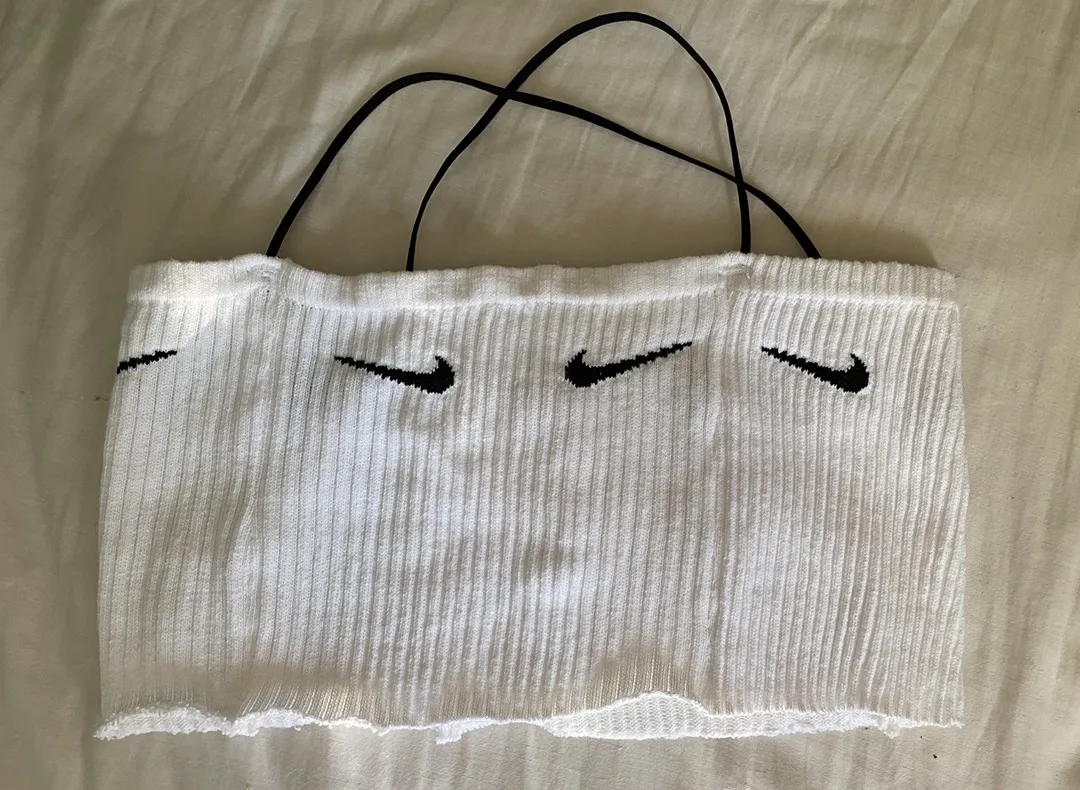 Nike Sock Tank - Image 3