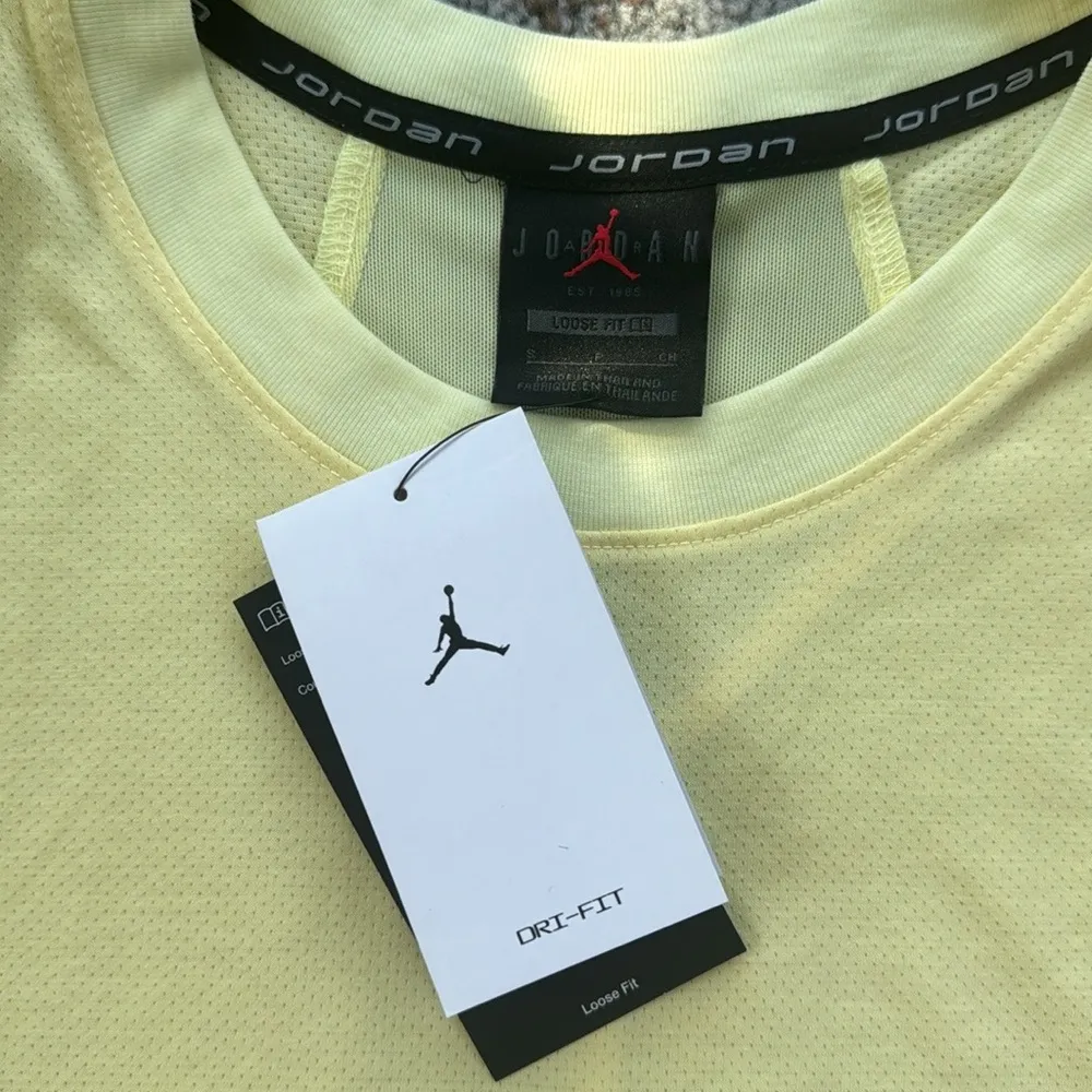 Nike Jordan Diamond Tank Top Yellow Small - Image 5