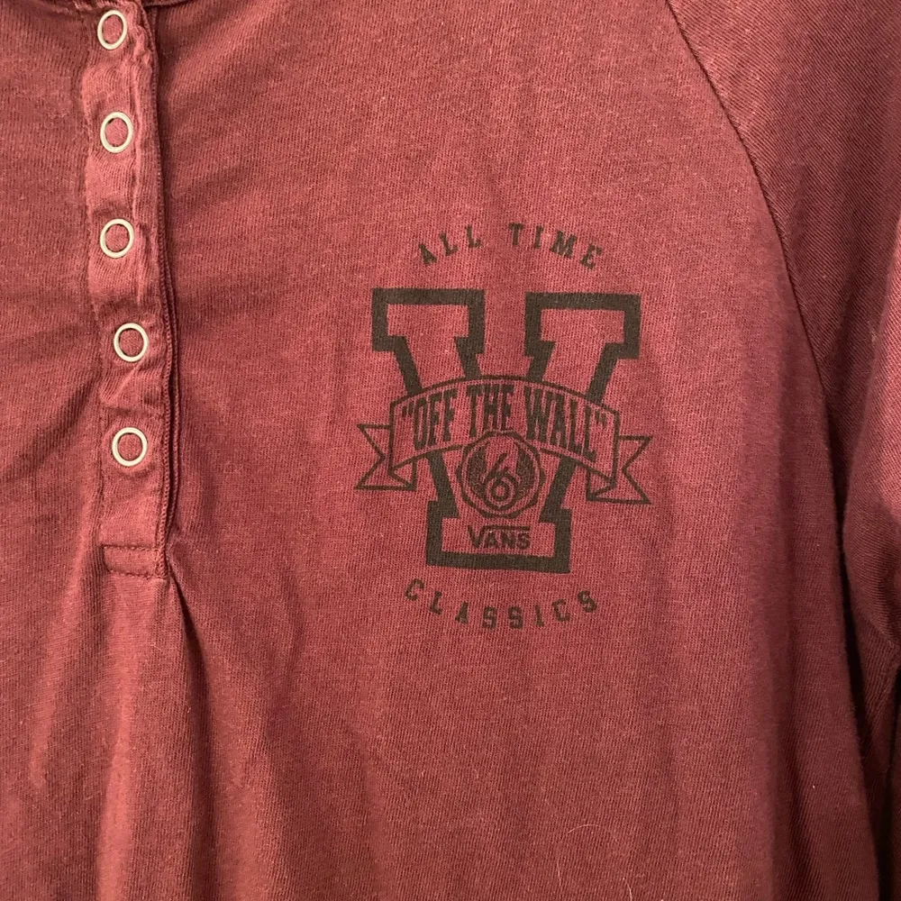 Vans Maroon 3/4th Sleeve Shirt - Image 2