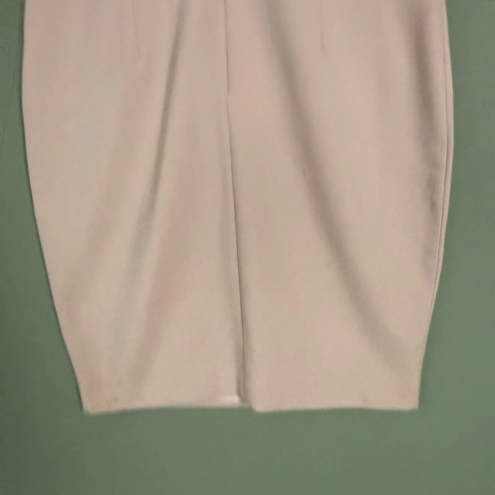 Miss Circle sz M pink plunge fitted‎ mini party dress Size M - Image 9