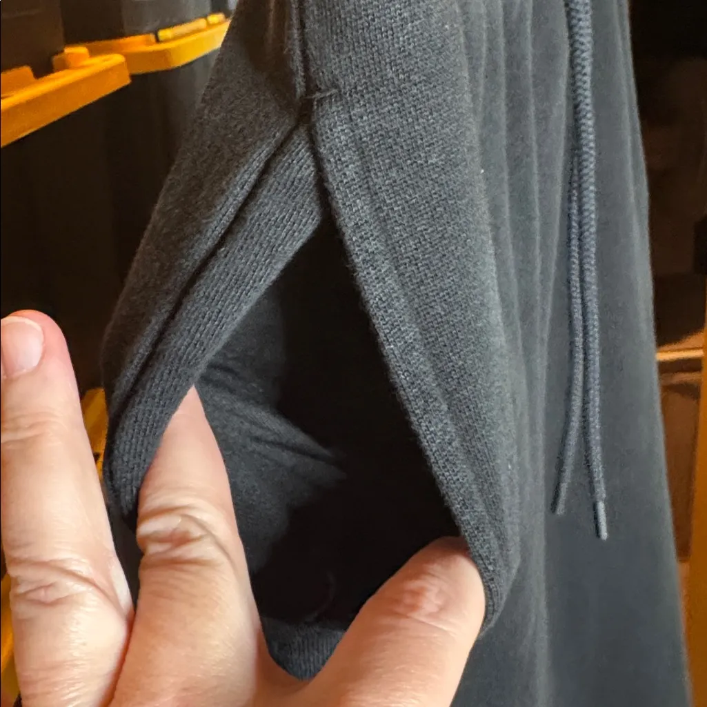 PINK Victoria's Secret Black Ivy Fleece Campus Sweatpants Joggers Size Small - Image 10