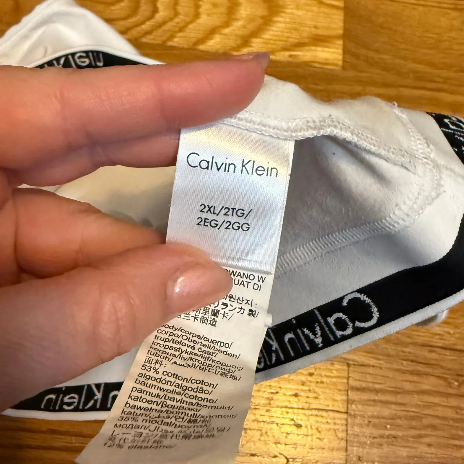 Calvin Klein Women’s 2XL White Racerback Bra Casual Basic Classic Print Retro - Image 7