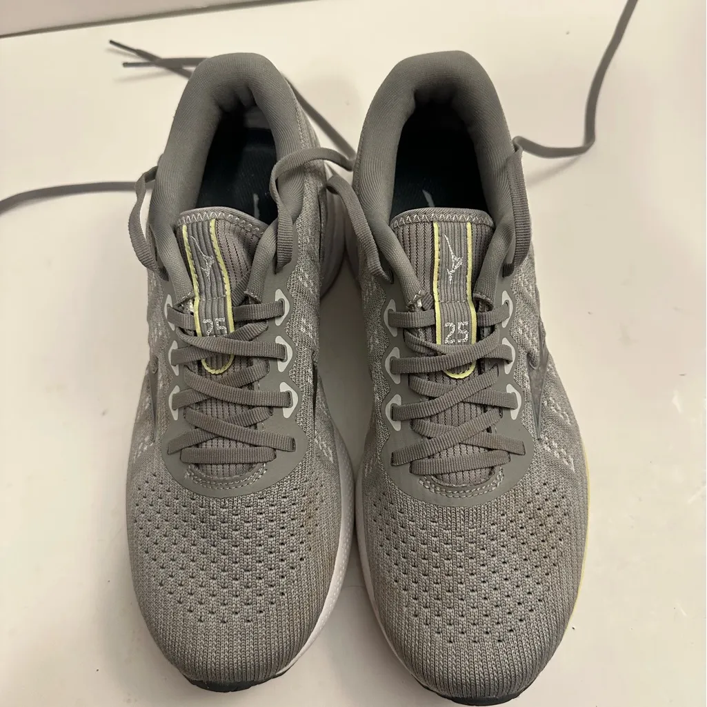 Mizuno Enerzy Wave Rider 25 Waveknit Women's Gray Lace Up Running Shoes Size 9.5 - Image 7