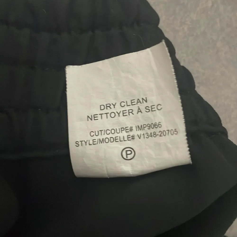 Vince Silk Joggers Size Small - Image 10