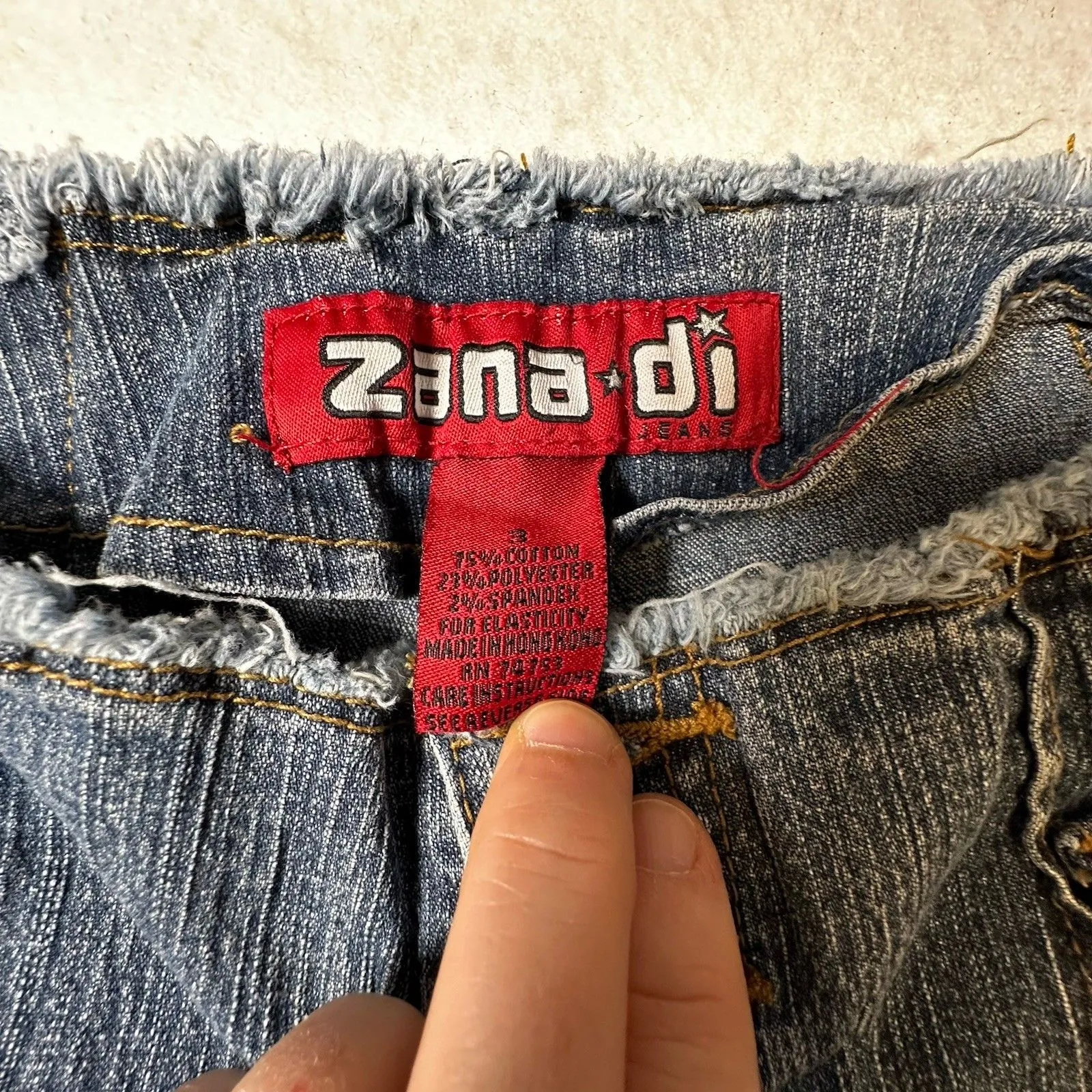 Y2K‎ Low-rise Vtg Jeans Raw Hem Bootcut Sz 3 Zana di denim - Image 4