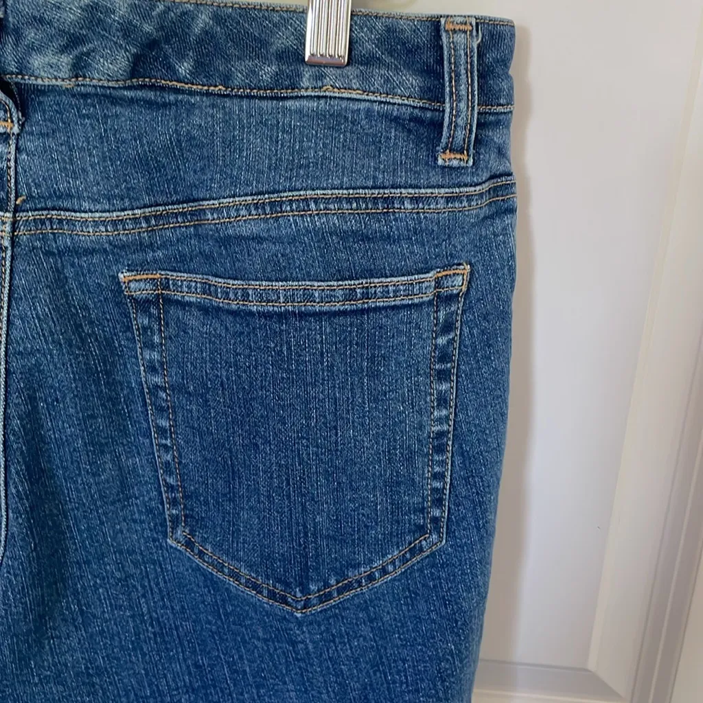 Lands' End  Straight Leg Jeans 8 Tall - Image 3