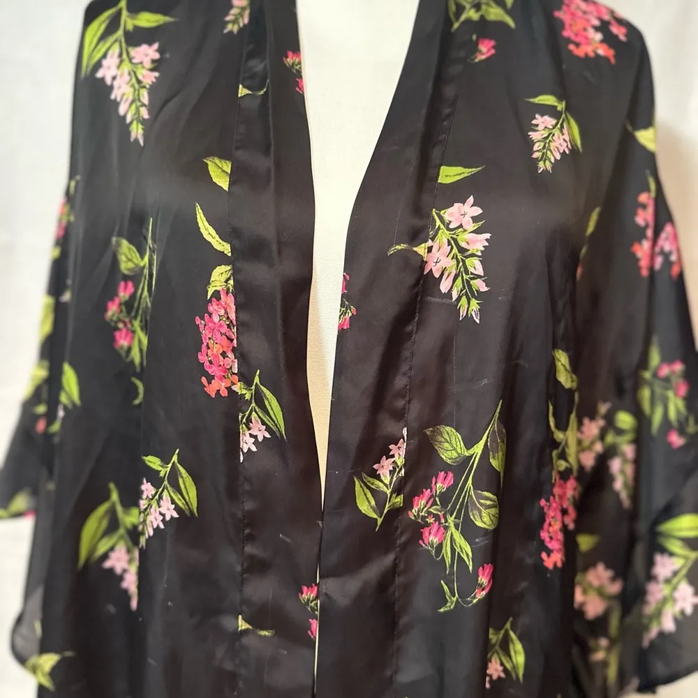 Victoria's Secret Black Satin Robe with Pink and Green Floral - Image 9