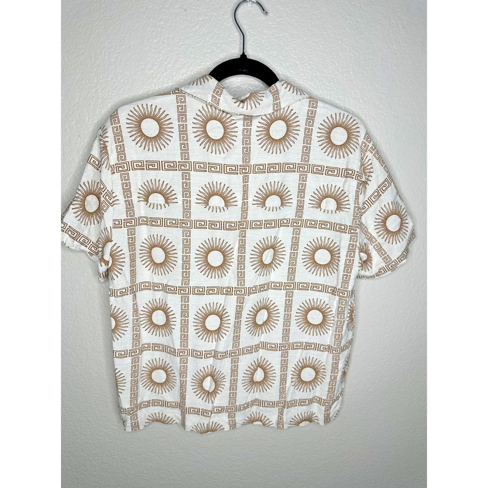 Jane + Delancey Camp Shirt Womens Medium Sun Greek Key Linen Blend White Brown - Image 5