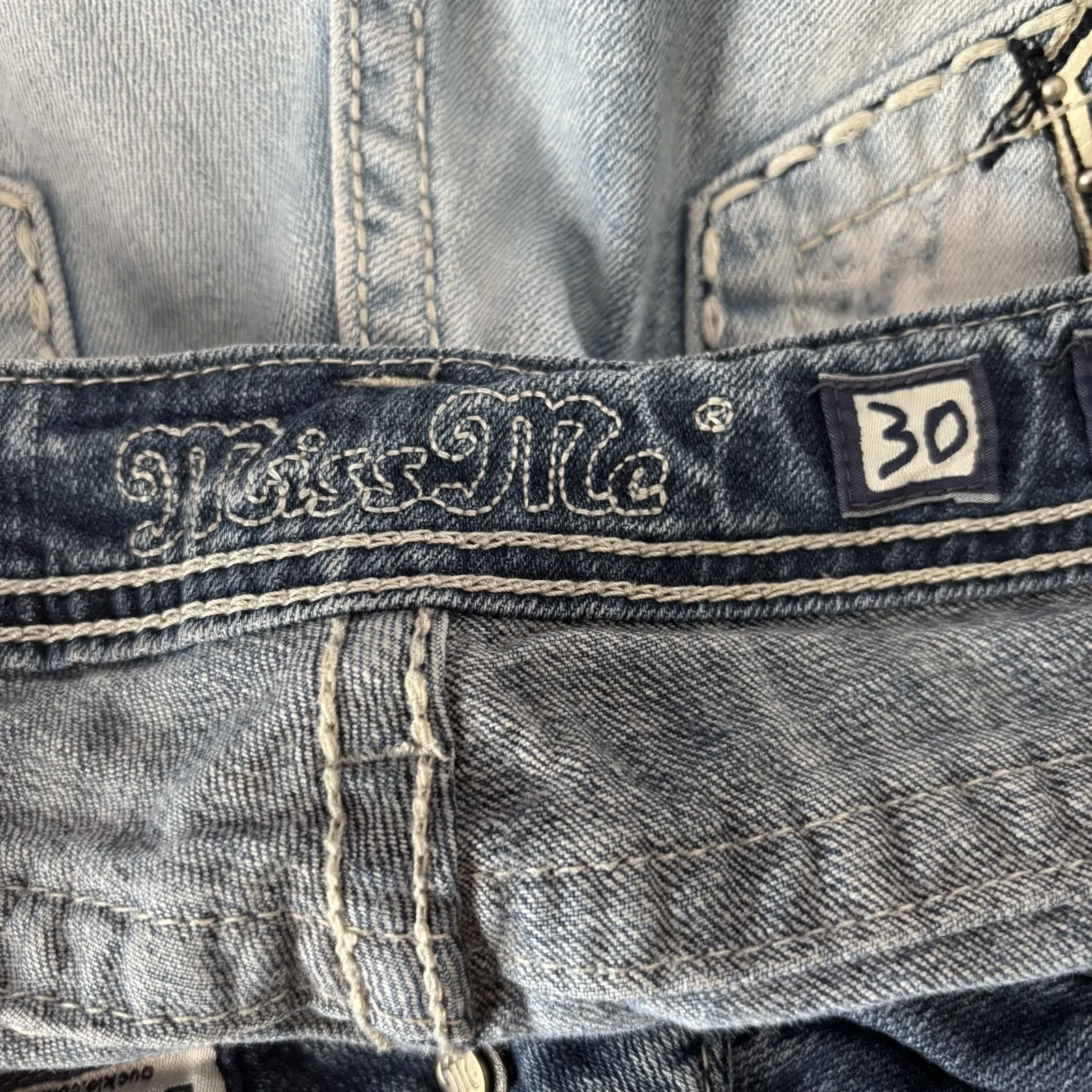 Miss Me Boot Jeans 30 Blue Denim Y2K Cross Bling Studded Pockets‎ Stretch Denim - Image 9