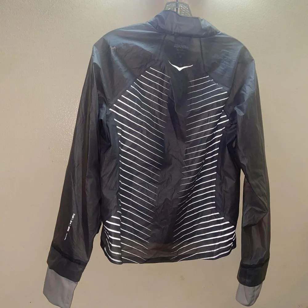 HOKA ONE ONE Performance Shield Running Jacket Color Lunar Rock Small Gray - Image 7