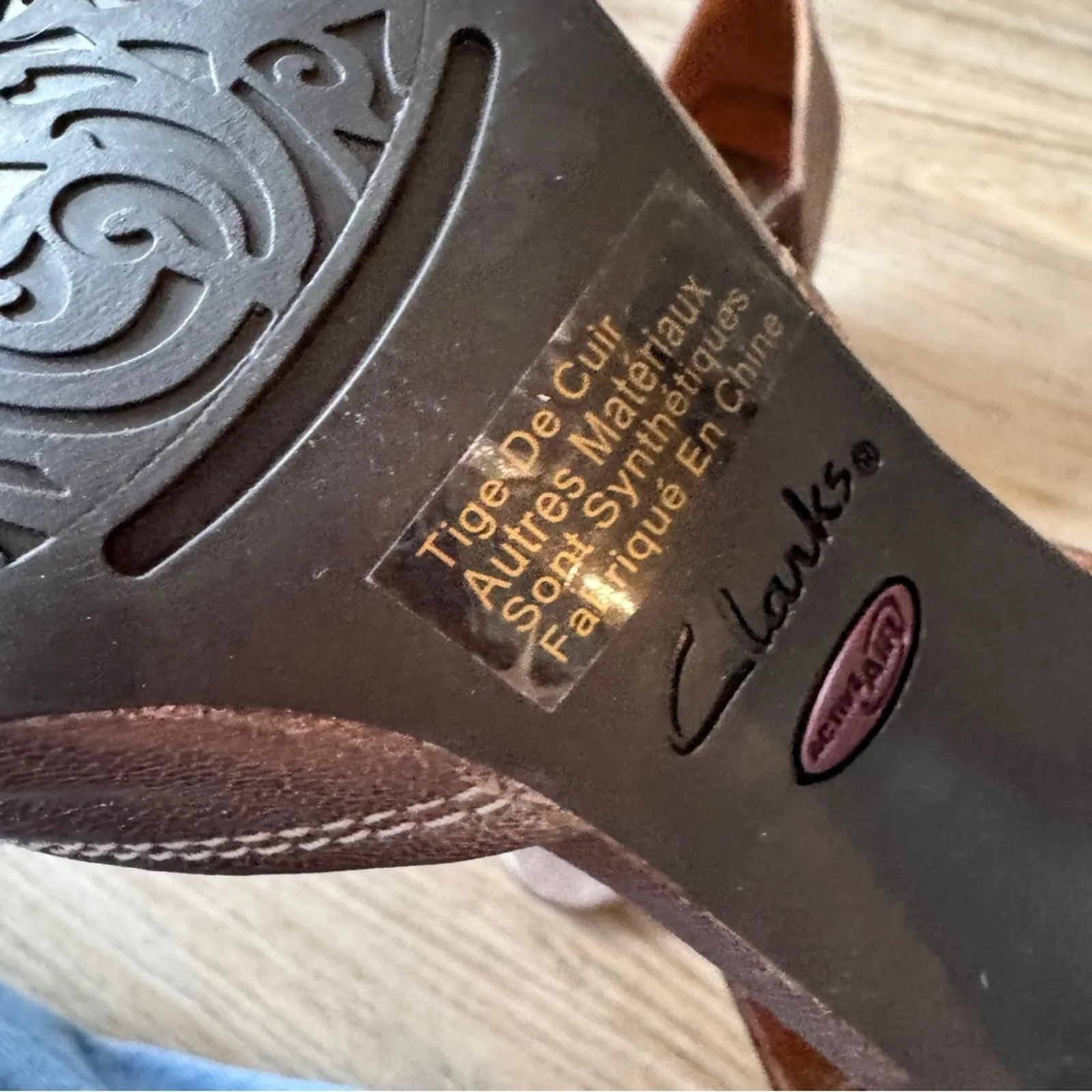 Clarks Artisan Hold Leather Mary Jane Heels Womens 8.5 Preppy Peep Toe Classic - Image 7