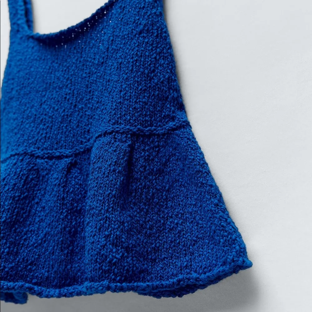 NWT ZARA RUFFLED KNIT TOP BLUE CROP MEDIUM - Image 6