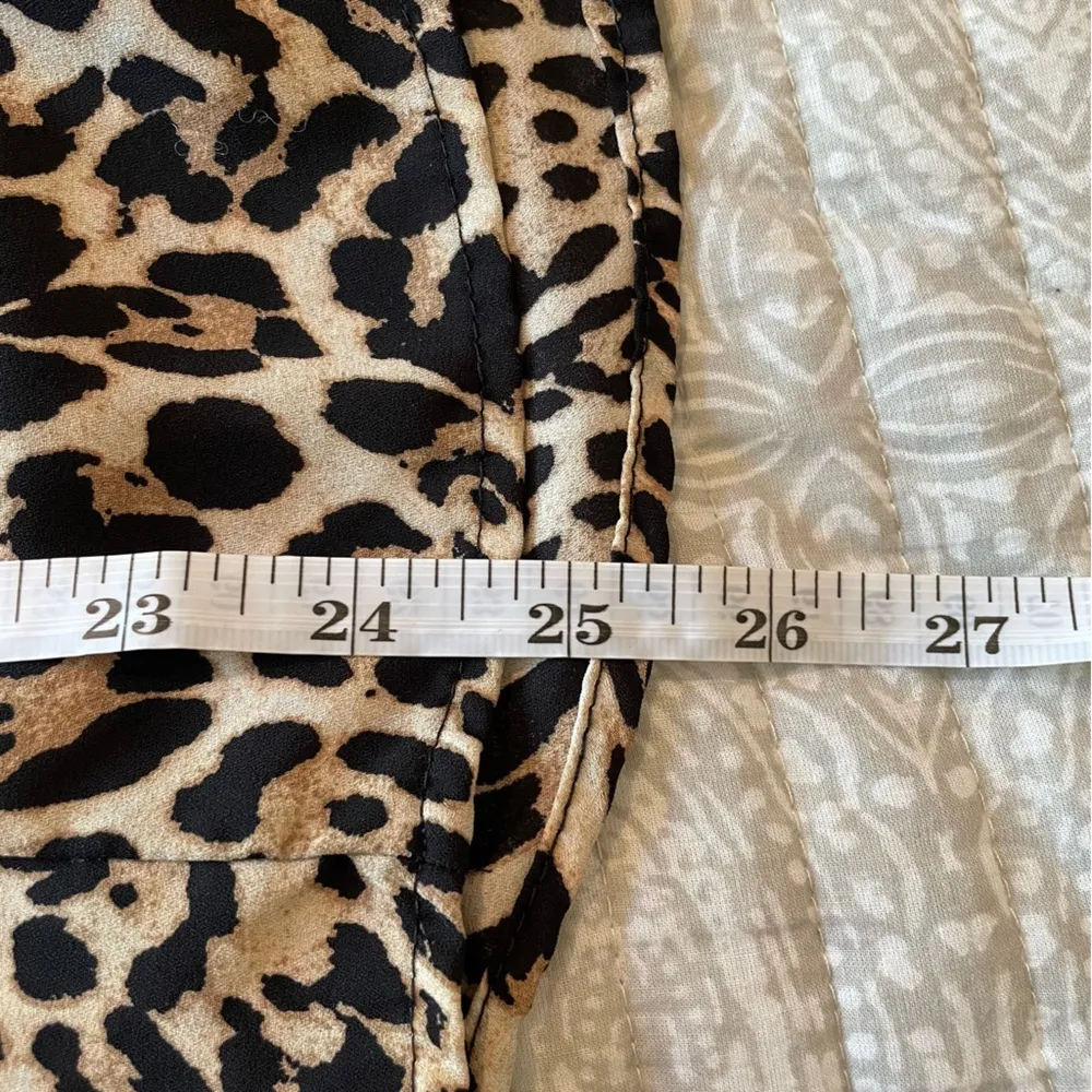 Love Haight Leopard Print Button Up Ruffle Front 3/4 Sleeve Top Small - Image 8