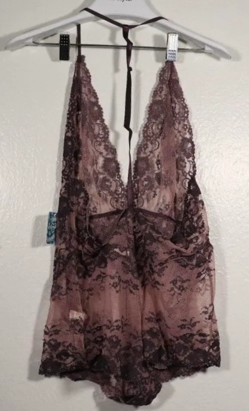 NWT  Too Cute Bodysuit Size Medium - Image 5