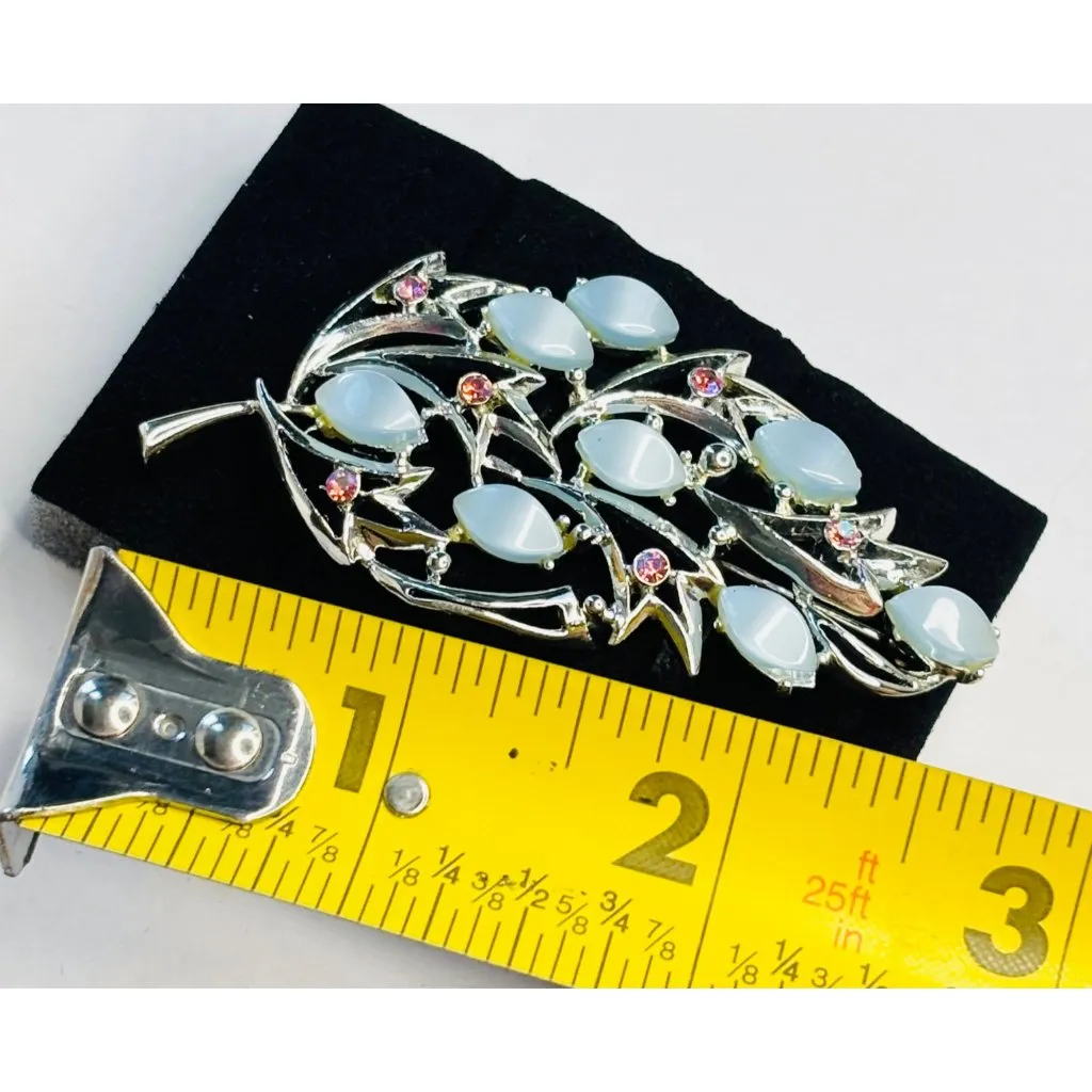 Vintage Parue Blue & Silver Leaf Brooch With Blue Cabochons & Pink Rhinestones - Image 6