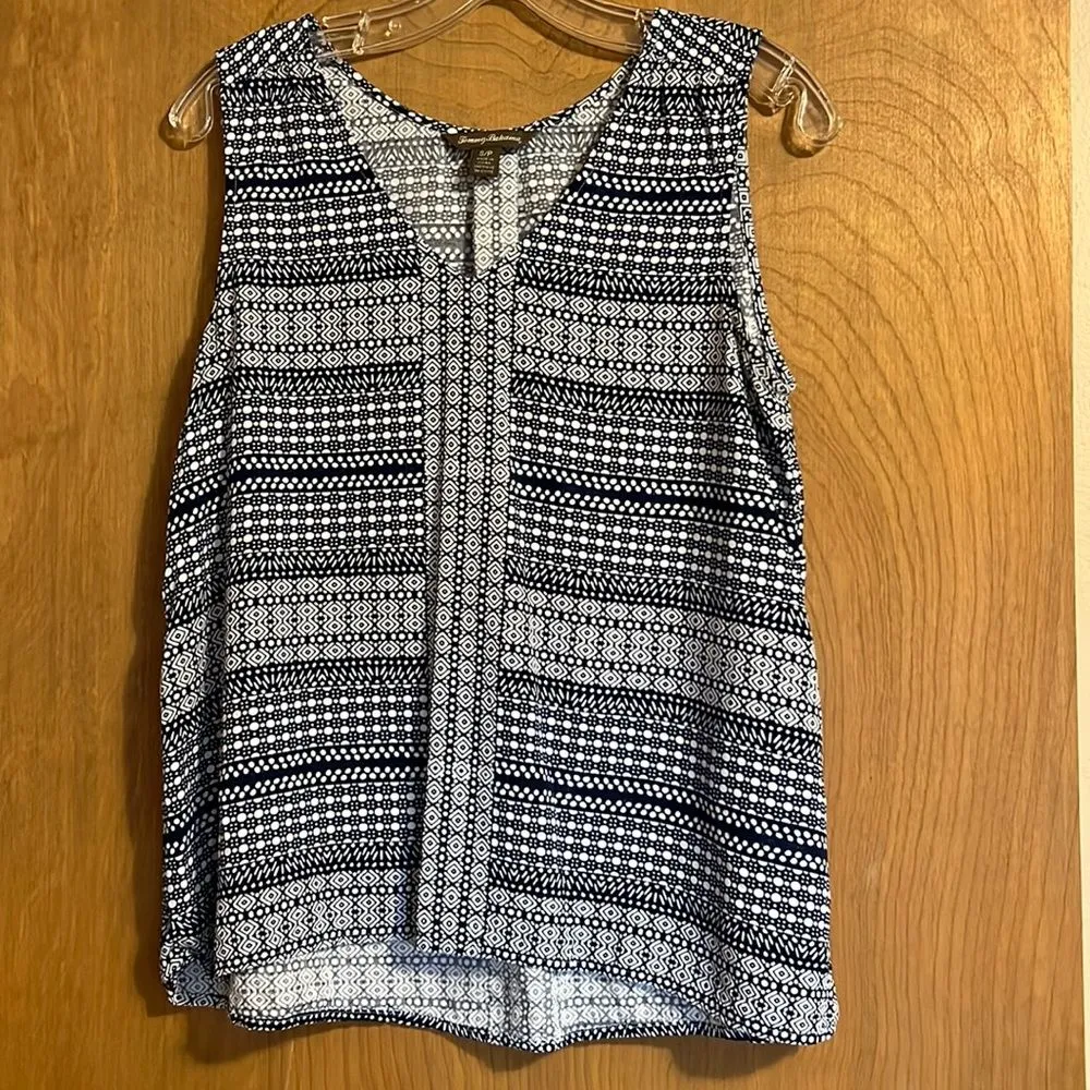Tommy Bahama Sleeveless Blouse - Image 3