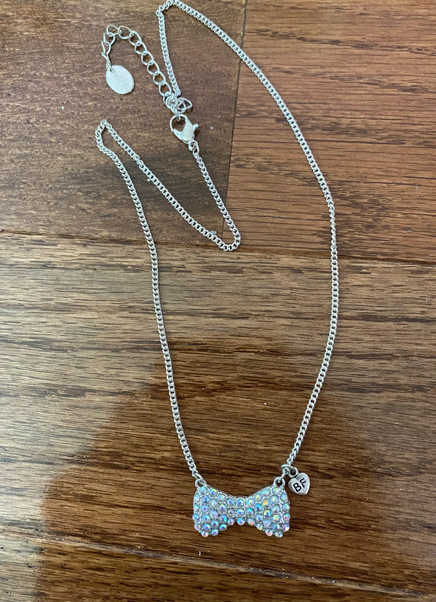 claire’s necklace  - Image 2