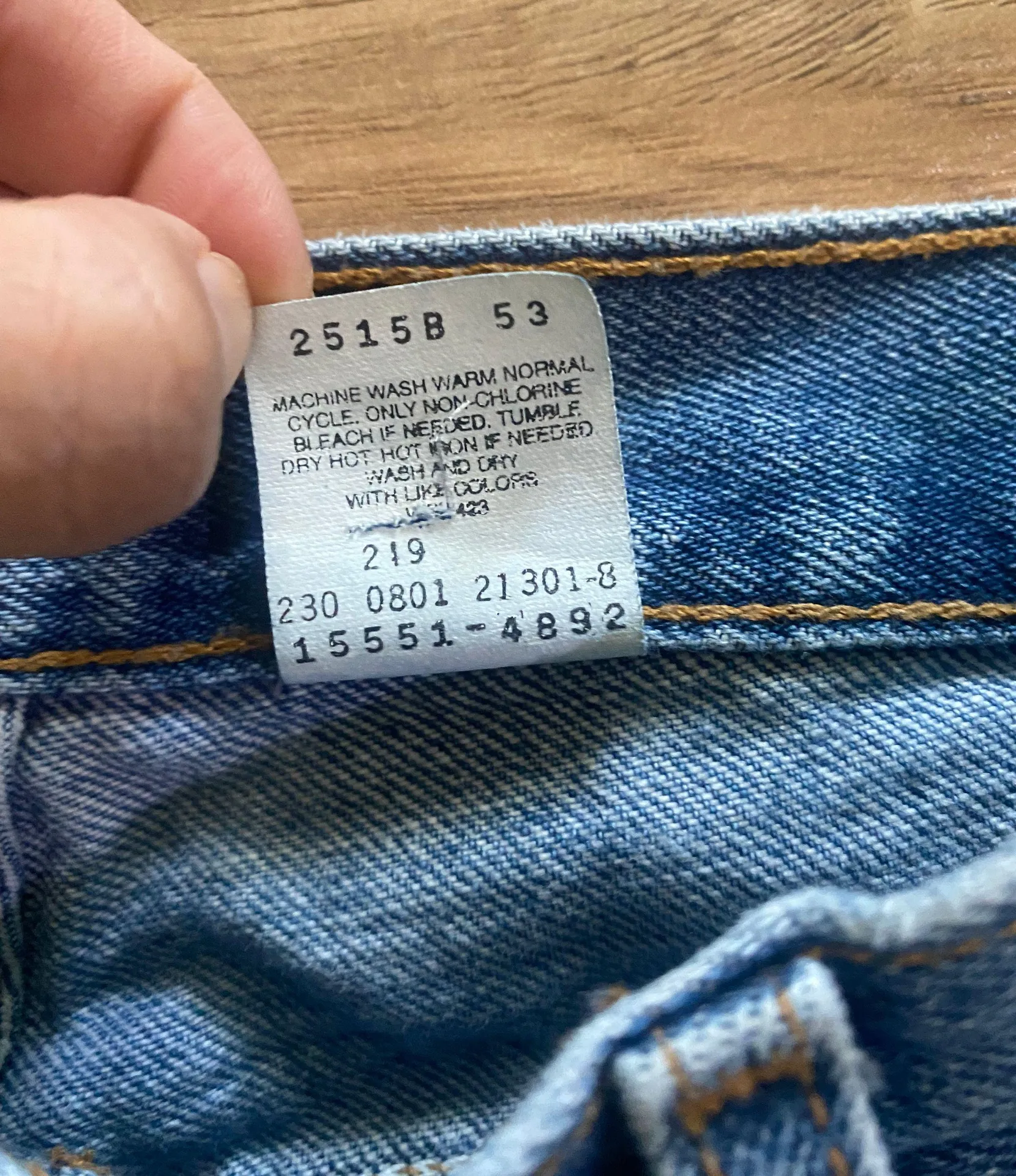 Levi’s Vintage 550 Jeans - Image 10
