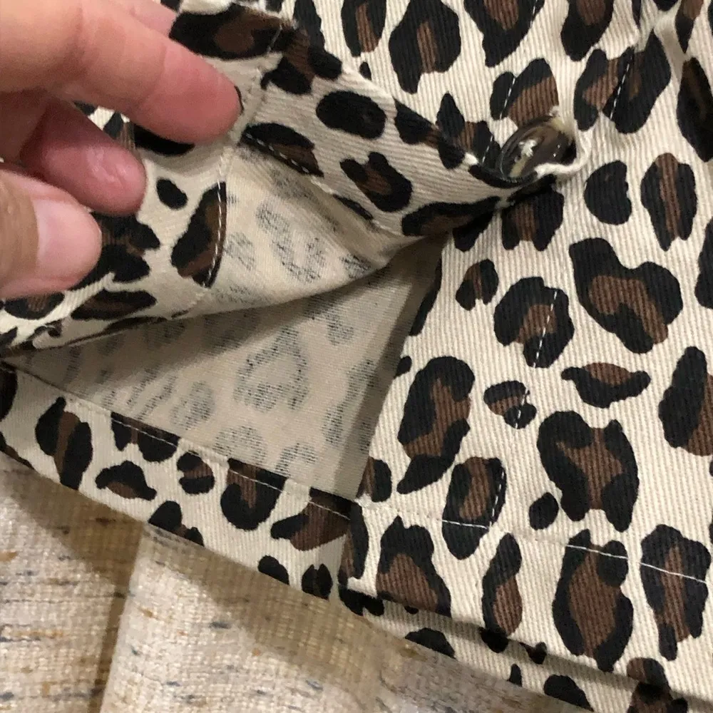 Animal Print Mini Skirt - Image 8