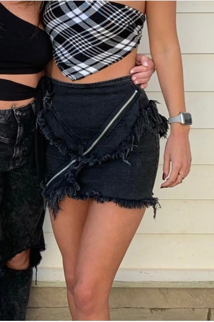 Black Skirt - Image 2