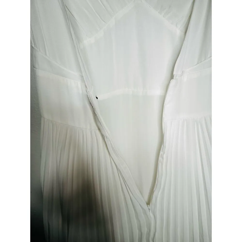 TOME White Pleated V - Image 13