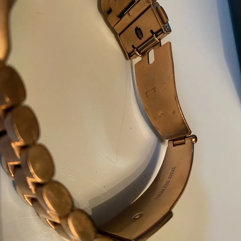 Michael Kors watch women’s rose gold tone - Image 3