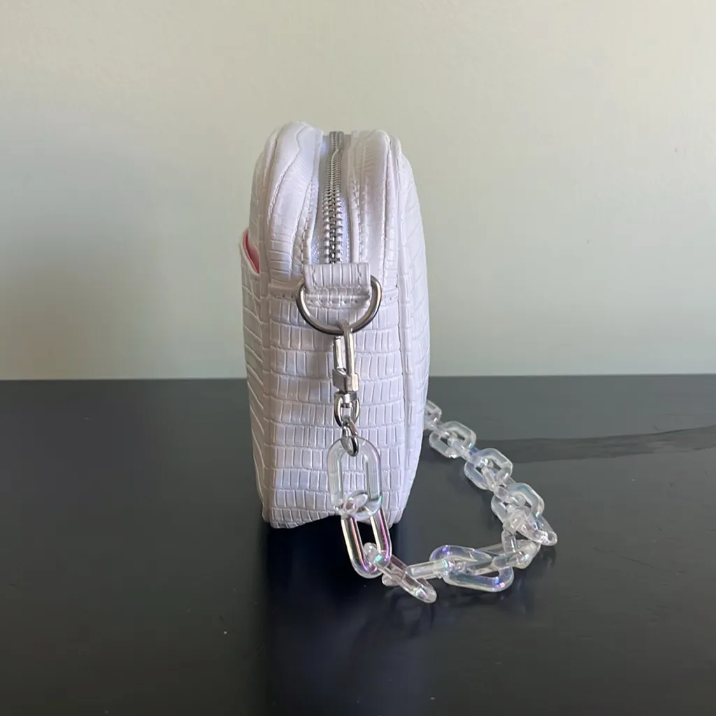 Mary Kay White Purse April Prize 2024 Soar Like Never Before - Image 4