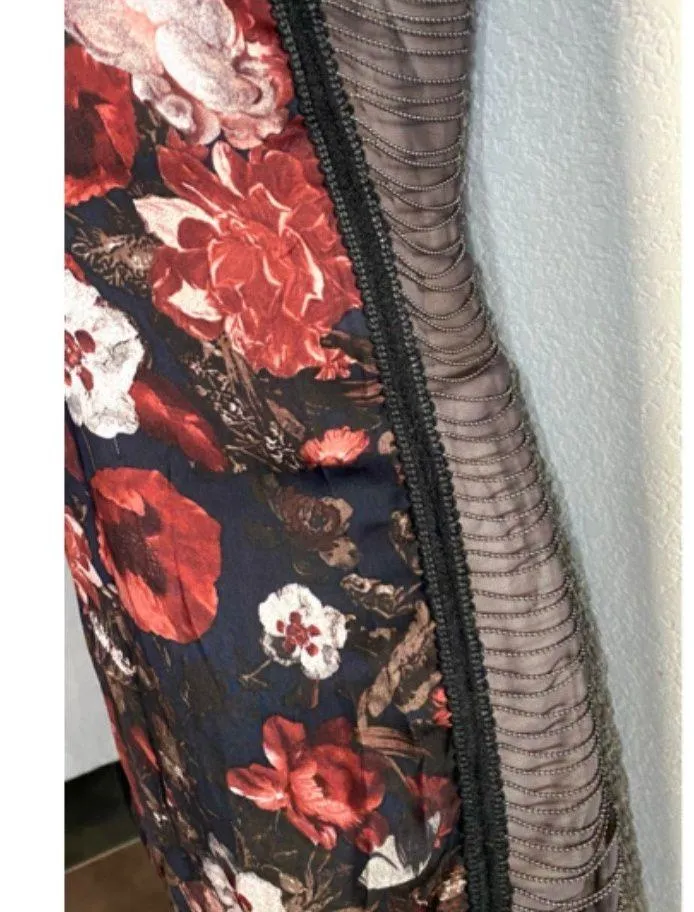 NWOT  sheer tank blouse. Sz S - Image 4