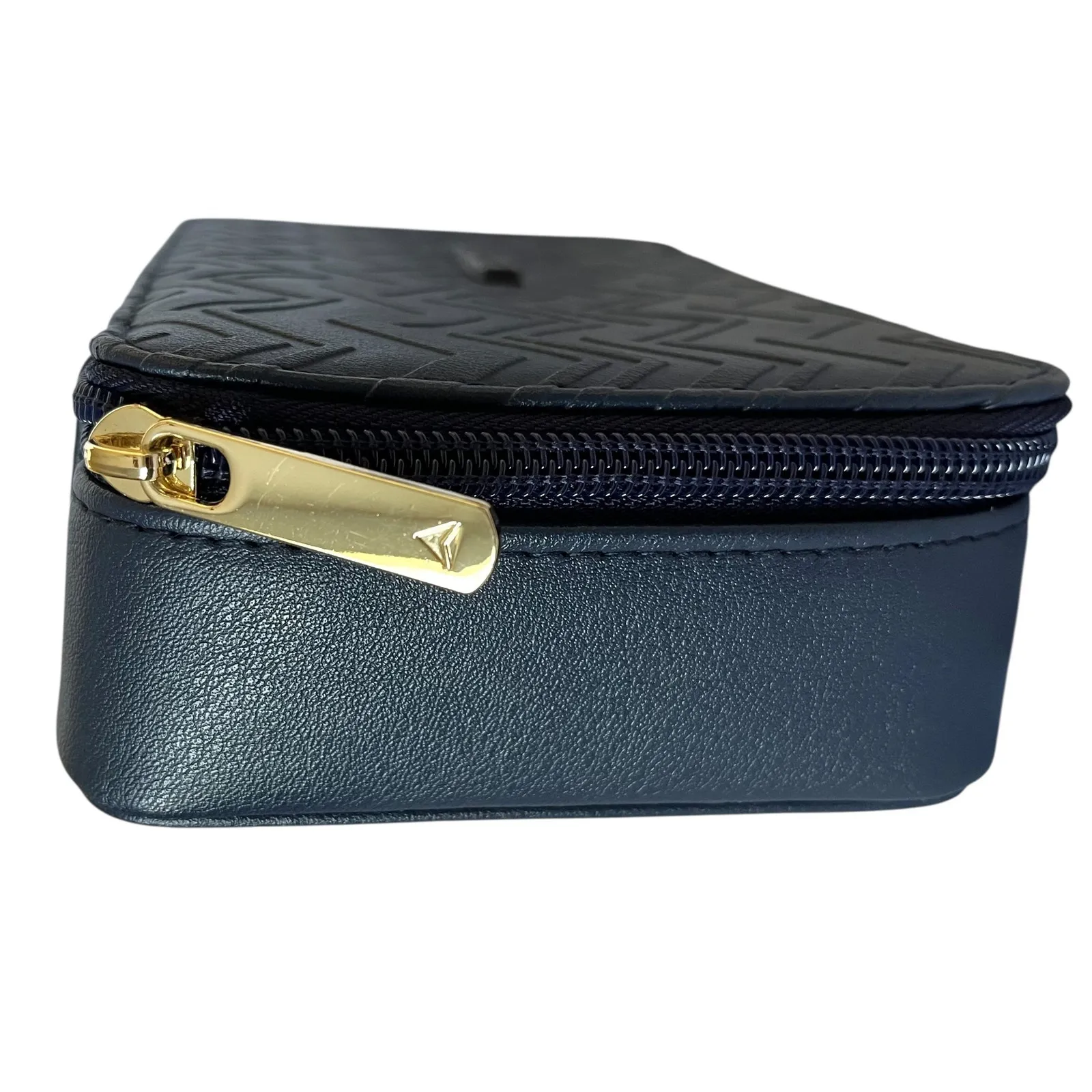 Missoni x Delta One Navy Blue Zigzag Faux Leather Zip Toiletry Cosmetic Case - Image 7