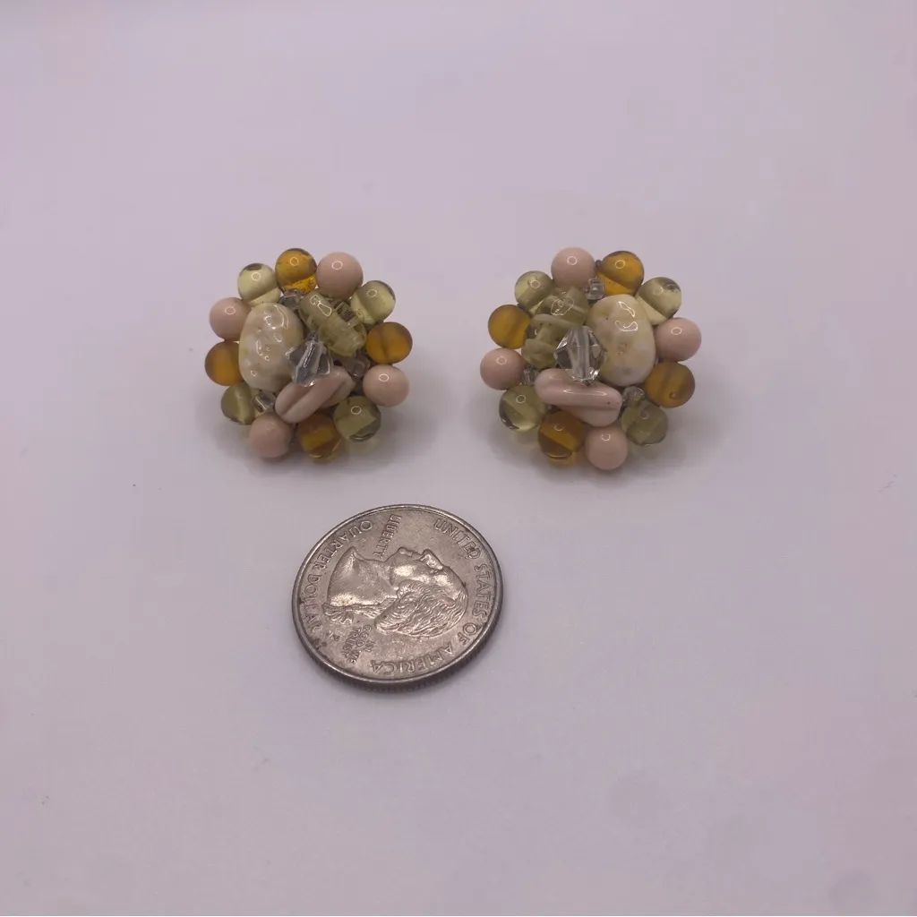 Vintage JAPAN Signed Beaded Earrings – Cream, Pink & Tan – 1” - Image 3