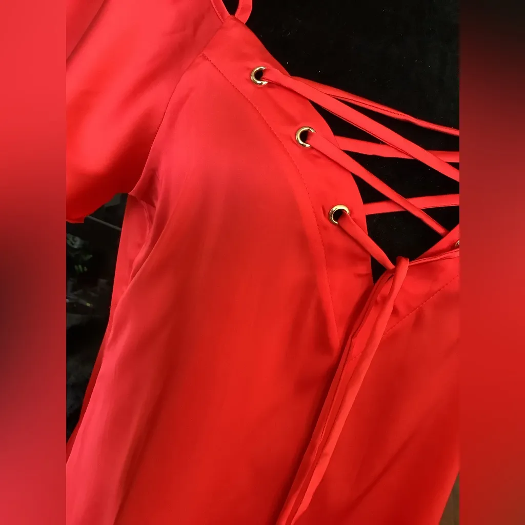 Beautiful dressy satin top 🌹🌹🌹 - Image 3