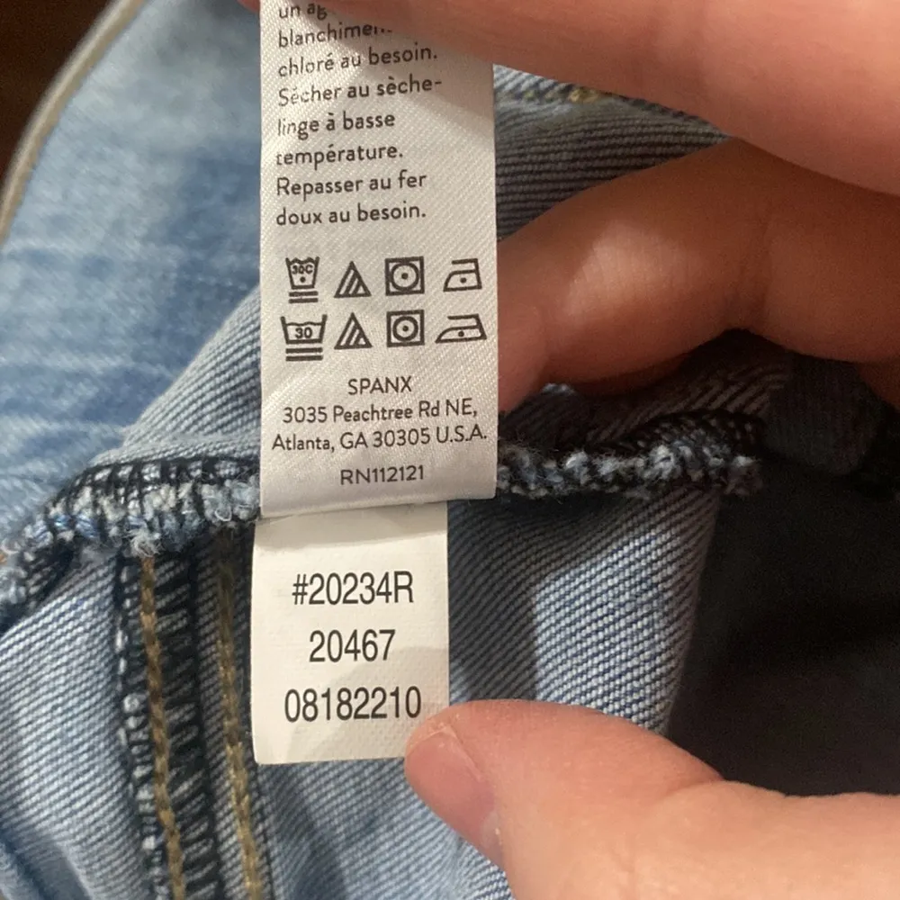 Spanx Distressed Skinny Pull on Jeans with Side Stripe Tuxedo size L - Image 13