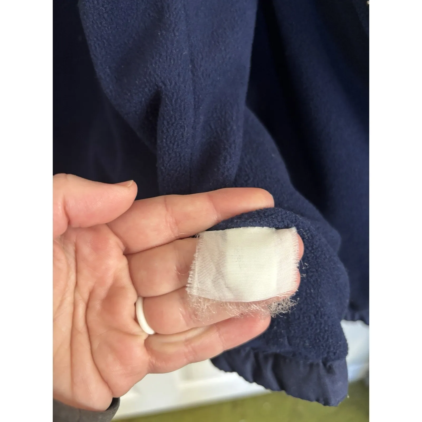 Old Navy Navy Blue Zip Front Puffer Vest Size Small - Image 6