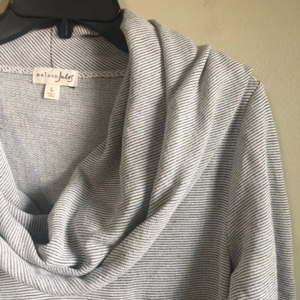 Maison Jules large grey turtleneck top - Image 3