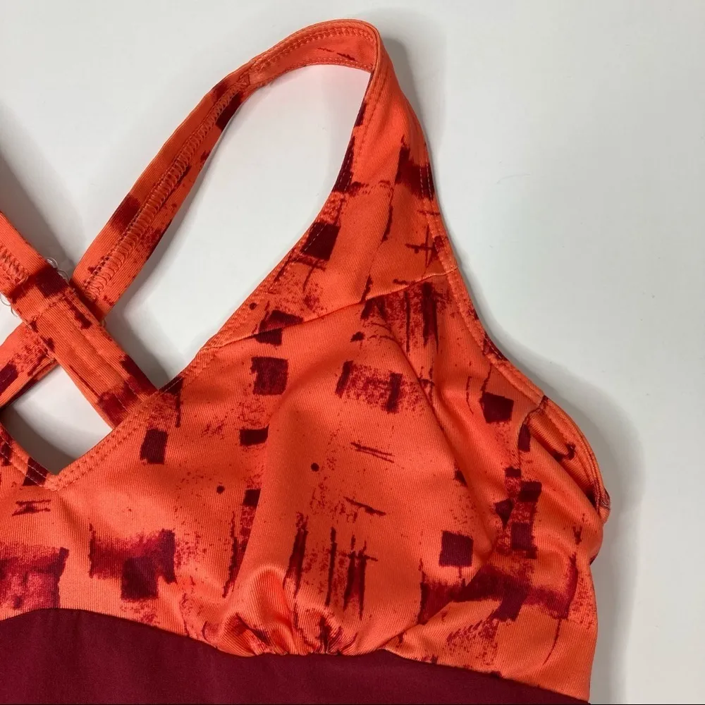 3/$30 Columbia | Omni-Shield Crossed Back Red Athletic Tank Top S - Image 3