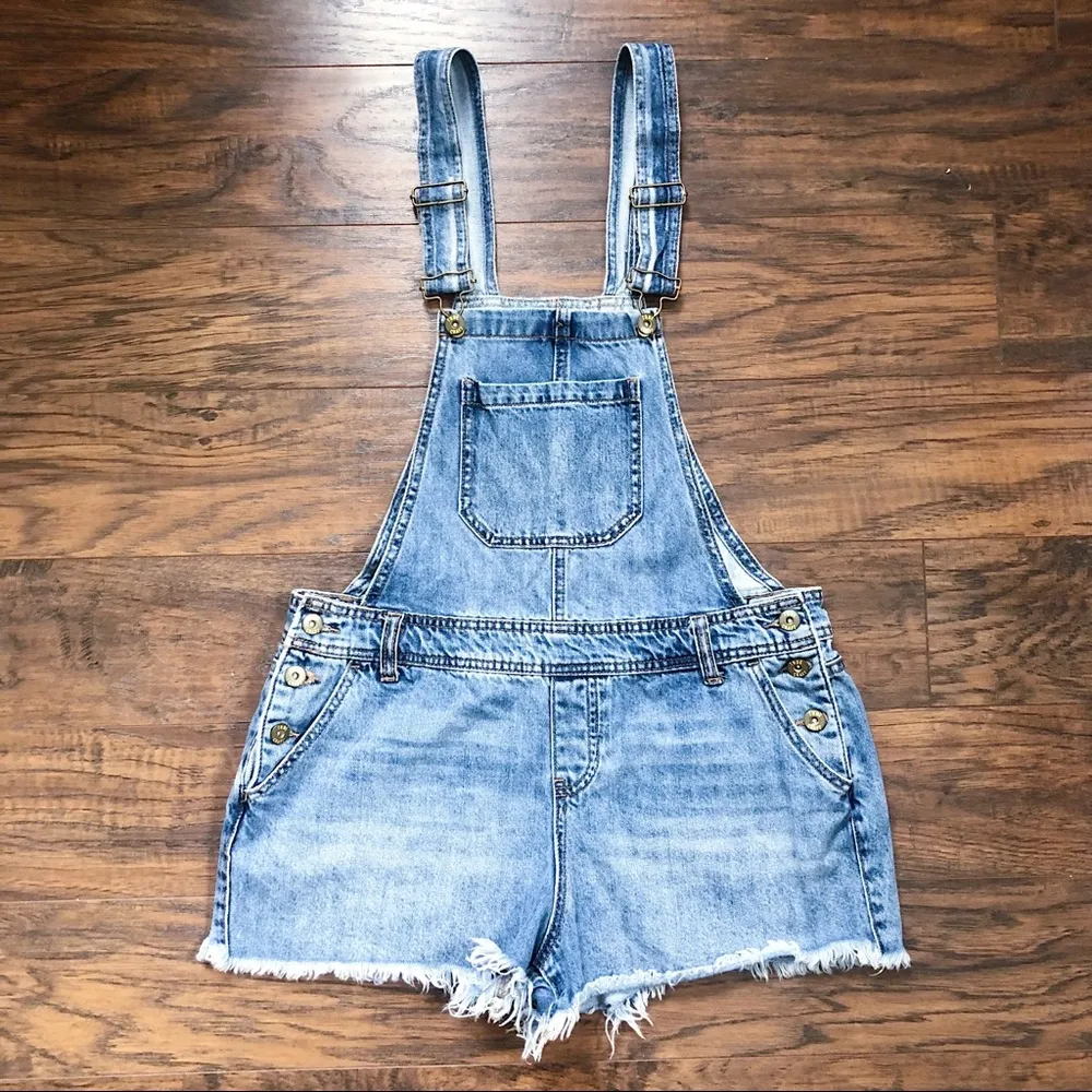 True Craft • denim overall shorts shortalls cut offs raw frayed hem distressed - Image 3