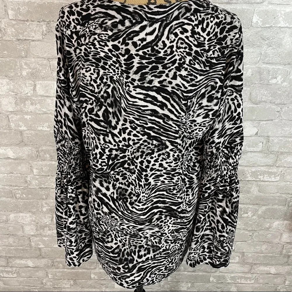 Michael Kors Animal Print Vneck Blouse - Image 3