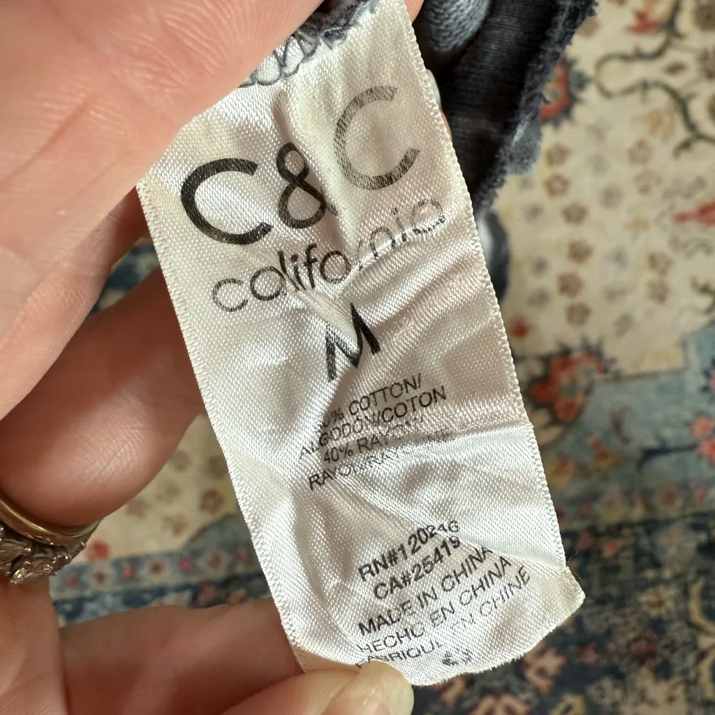 ❤️227 C&C California Jessie Tie-Dye Crew Neck sweatshirt Medium - Image 4