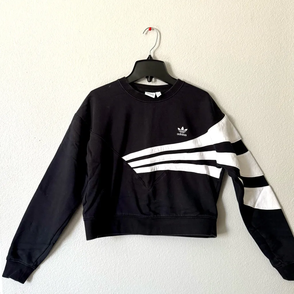 adidas Black and White Sweatshirt - Image 2