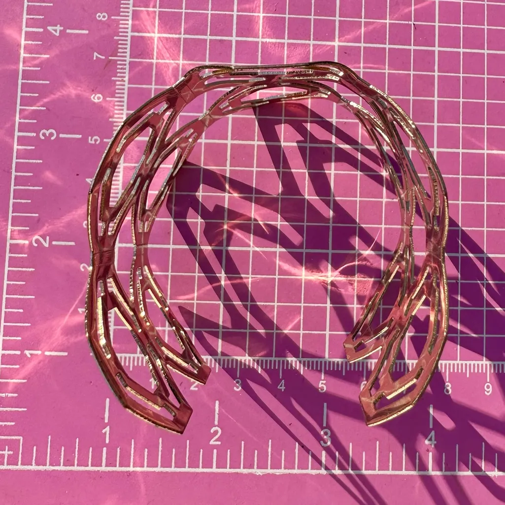 Geometric Gold Cuff Bracelet new in 🎁 - Image 4