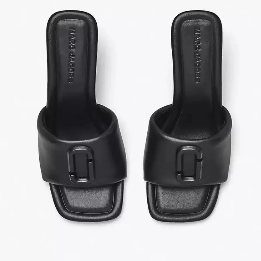 MARC JACOBS 
THE LEATHER
J MARC HEELED SANDAL - Image 3